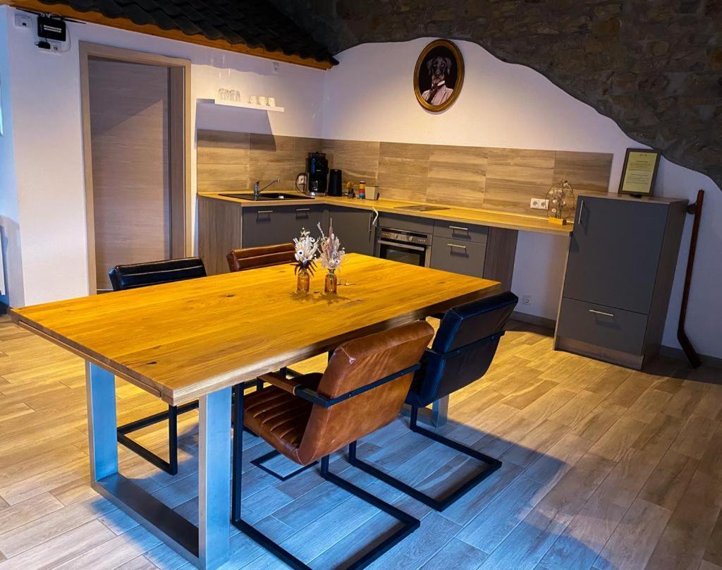 Ferienwohnung Beim Hooch Christ Brucktal Exterior foto